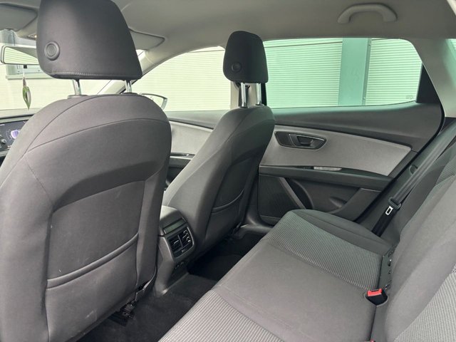 2020 SEAT LEON 1.5 TSI EVO SE Dynamic Hatchback 5dr Petrol Manual Euro 6 (s/s) (130 ps) - Photo 6