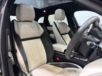 USED 2020 20 LAND ROVER RANGE ROVER VELAR 2.0 D180 R-Dynamic SE SUV 5dr Diesel Auto 4WD Euro 6 (s/s) (180 ps) NAV,HEATED LEATHER,REAR CAM,12 MOT