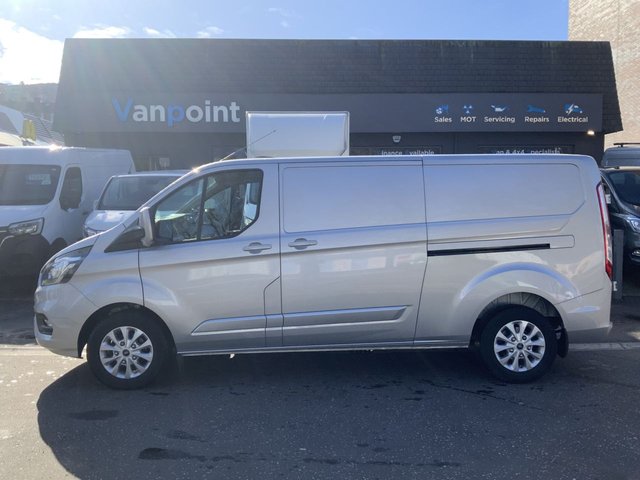 2022 Ford Transit Custom 2L Limited 5dr - Photo 7