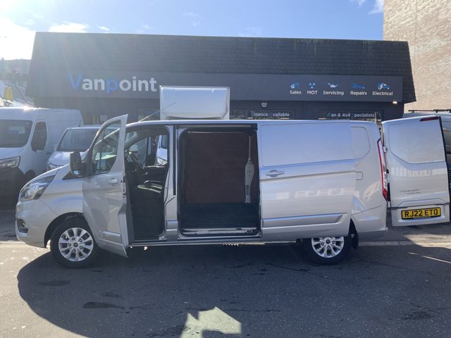 2022 Ford Transit Custom 2L Limited 5dr - Photo 8