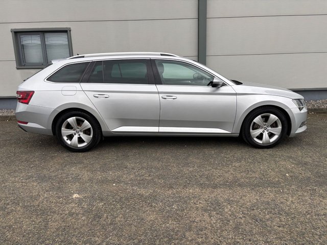 2016 SKODA SUPERB 2.0 TDI SE L Executive Estate 5dr Diesel Manual 4WD Euro 6 (s/s) (150 ps) - Photo 10
