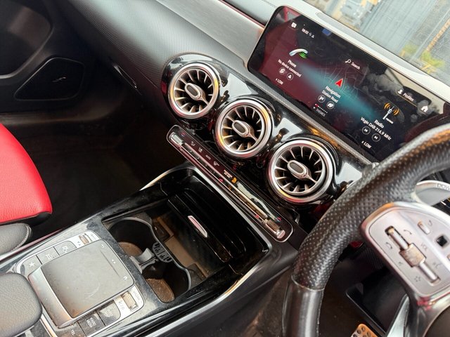 2019 Mercedes-Benz A-CLASS - Photo 12