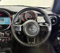 USED 2022 22 MINI HATCH 2.0 Cooper S Exclusive Hatchback 3dr Petrol Steptronic Euro 6 (s/s) (178 ps) 