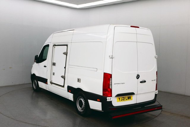 2021 Mercedes-Benz SPRINTER - Photo 8