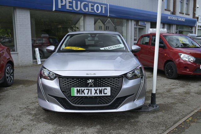 View our PEUGEOT E-208