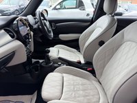 USED 2021 71 MINI HATCH 1.5 Cooper Exclusive Hatchback 3dr Petrol Manual Euro 6 (s/s) (136 ps) 