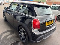 USED 2021 71 MINI HATCH 1.5 Cooper Exclusive Hatchback 3dr Petrol Manual Euro 6 (s/s) (136 ps) 