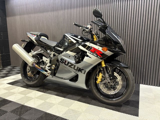 View our SUZUKI GSX-R1000