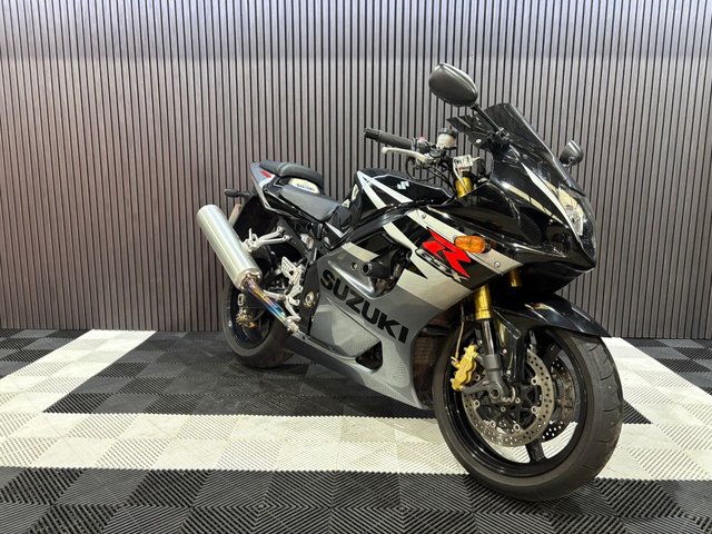 View our SUZUKI GSX-R1000