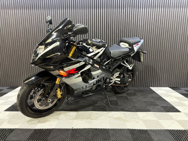 View our SUZUKI GSX-R1000