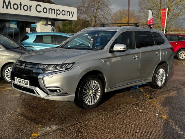 2018 MITSUBISHI OUTLANDER - Photo 7