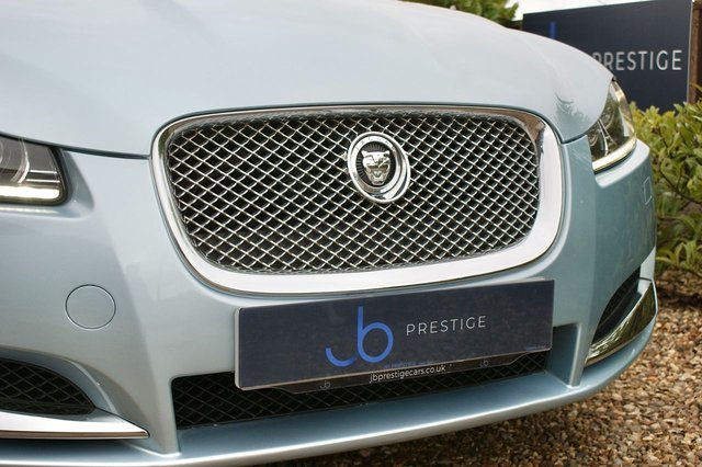 2011 JAGUAR XF 2.2d Premium Luxury Saloon 4dr Diesel Auto Euro 5 (s/s) (190 ps) - Photo 7
