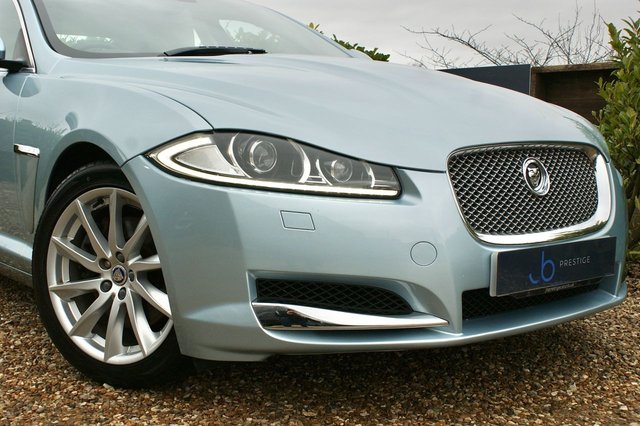 2011 JAGUAR XF 2.2d Premium Luxury Saloon 4dr Diesel Auto Euro 5 (s/s) (190 ps) - Photo 8