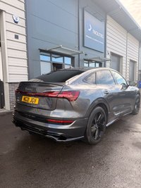USED 2021 21 AUDI E-TRON 55 S line Sportback 5dr Electric Auto quattro 95kWh (11kW Charger) (408 ps) 