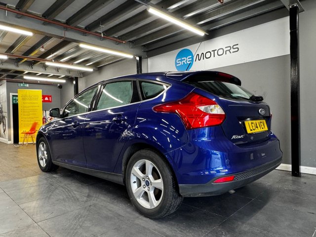 2014 FORD FOCUS 2014 1.6 Zetec Navigator Hatchback 5dr Petrol Manual Euro 5 (105 ps) - Photo 4