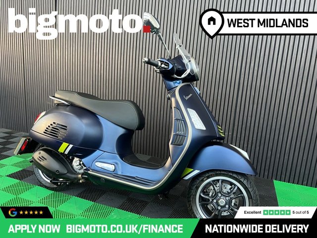 View our PIAGGIO Vespa GTS 300