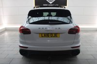 USED 2016 16 PORSCHE CAYENNE 3.0 V6 E-Hybrid S SUV 5dr Petrol Plug-in Hybrid TiptronicS 4WD Euro 6 (stop/start) (416 ps) 