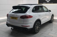 USED 2016 16 PORSCHE CAYENNE 3.0 V6 E-Hybrid S SUV 5dr Petrol Plug-in Hybrid TiptronicS 4WD Euro 6 (stop/start) (416 ps) 