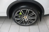 USED 2016 16 PORSCHE CAYENNE 3.0 V6 E-Hybrid S SUV 5dr Petrol Plug-in Hybrid TiptronicS 4WD Euro 6 (stop/start) (416 ps) 
