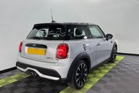 USED 2022 22 MINI HATCH 2.0 Cooper S Exclusive Hatchback 3dr Petrol Steptronic Euro 6 (s/s) (178 ps) 