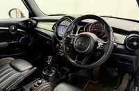USED 2022 22 MINI HATCH 2.0 Cooper S Exclusive Hatchback 3dr Petrol Steptronic Euro 6 (s/s) (178 ps) 