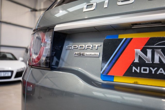 2015 Land Rover Discovery Sport 2.2L Hse Luxury 5dr - Photo 11