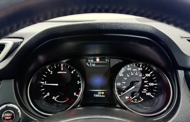 2015 NISSAN QASHQAI - Photo 11