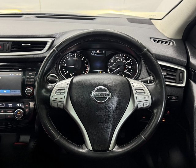 2015 NISSAN QASHQAI - Photo 10