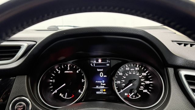 2017 NISSAN QASHQAI - Photo 11