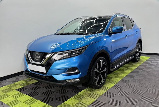 2017 NISSAN QASHQAI
