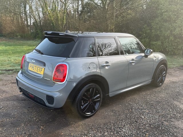 2017 MINI HATCH 2017 1.5 Cooper Hatchback 5dr Petrol Manual Euro 6 (s/s) (136 ps) - Photo 8
