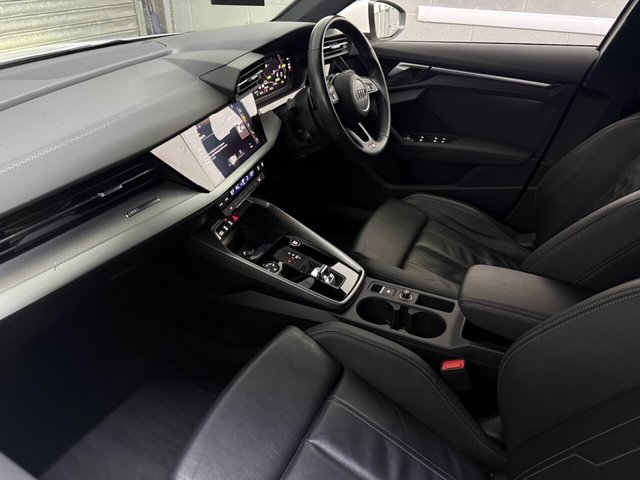 2021 AUDI A3 1.5 TFSI 35 S line Sportback 5dr Petrol S Tronic Euro 6 (s/s) (150 ps) - Photo 2