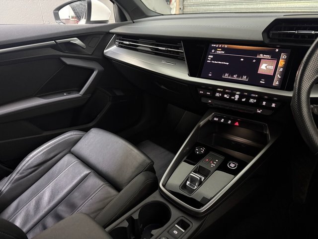 2021 AUDI A3 1.5 TFSI 35 S line Sportback 5dr Petrol S Tronic Euro 6 (s/s) (150 ps) - Photo 12
