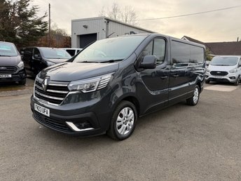 2023 RENAULT TRAFIC