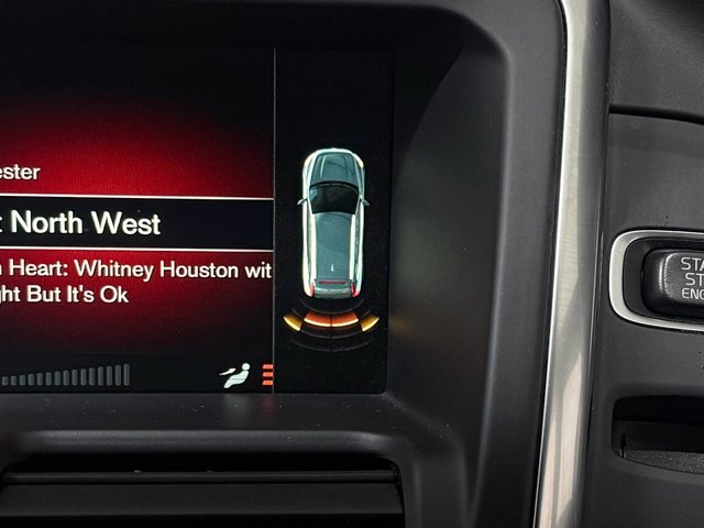 2017 VOLVO XC60 2.0 D4 R-Design Nav SUV 5dr Diesel Auto Euro 6 (s/s) (190 ps) - Photo 5