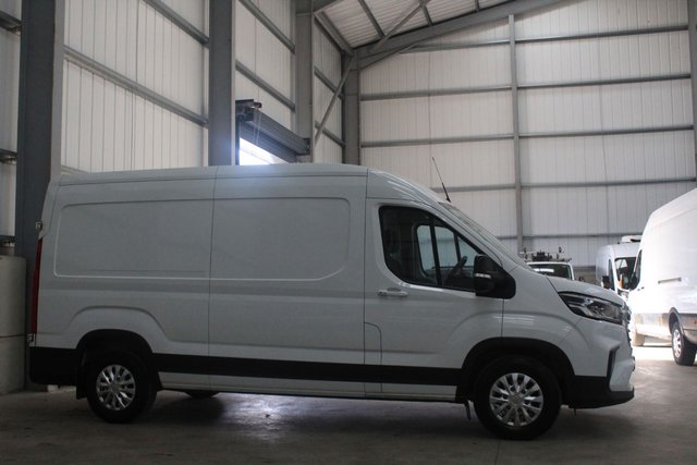2024 MAXUS DELIVER 9 - Photo 12