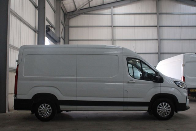 2024 MAXUS DELIVER 9 - Photo 11