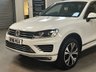 USED 2016 S VOLKSWAGEN TOUAREG 3.0 TDI V6 BlueMotion Tech R-Line SUV 5dr Diesel Tiptronic 4WD Euro 6 (s/s) (262 ps) 
