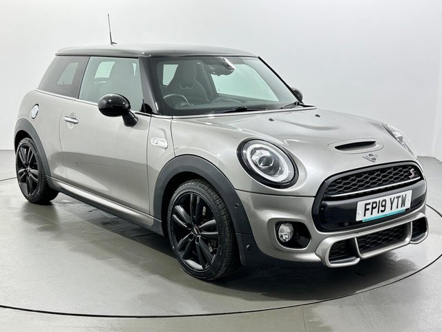 2019 MINI Hatch