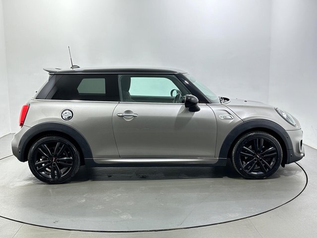 2019 MINI Hatch - Photo 9