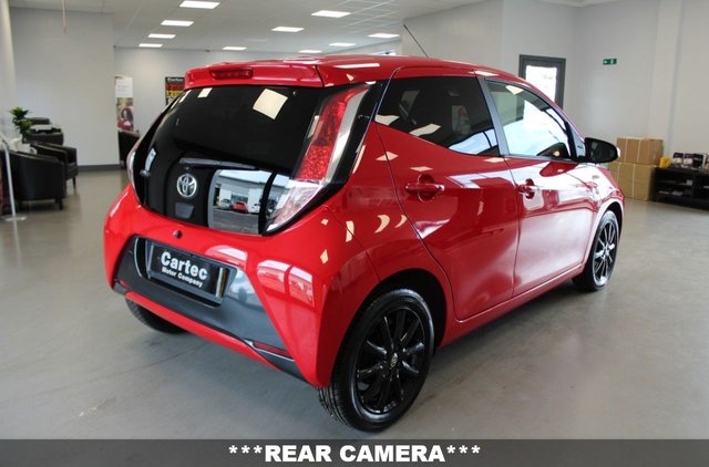 2017 Toyota Aygo 1L X-Style 5dr - Photo 8
