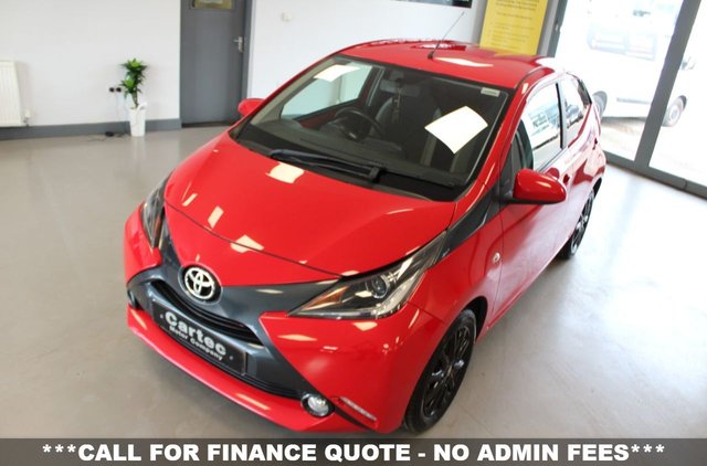 2017 Toyota Aygo 1L X-Style 5dr - Photo 12