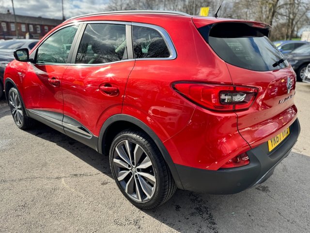 2017 RENAULT KADJAR 1.6 TCe Signature Nav SUV 5dr Petrol Manual Euro 6 (s/s) (165 ps) - Photo 9