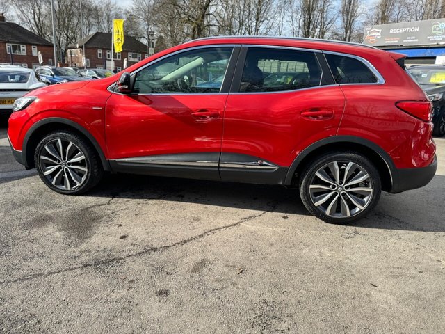 2017 RENAULT KADJAR 1.6 TCe Signature Nav SUV 5dr Petrol Manual Euro 6 (s/s) (165 ps) - Photo 11