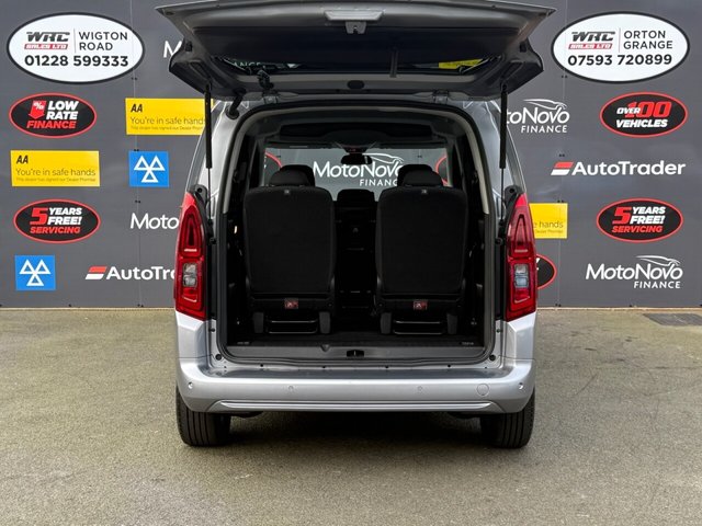 2022 Vauxhall Combo Life 1.5L Se 5dr - Photo 8