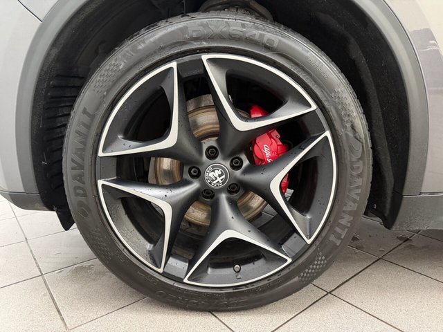 2019 Alfa Romeo Stelvio 2L Ti 5dr - Photo 12