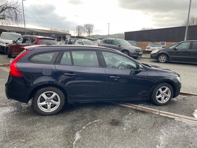 2016 VOLVO V60 2.0 D4 Business Edition Estate 5dr Diesel Auto Euro 6 (s/s) (190 ps) - Photo 12