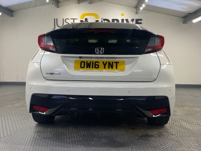 2016 Honda Civic 1.8L SE Plus 5dr - Photo 5