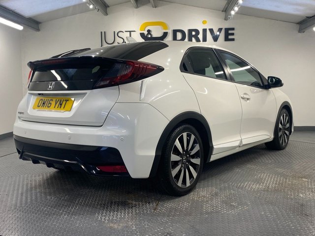 2016 Honda Civic 1.8L SE Plus 5dr - Photo 6