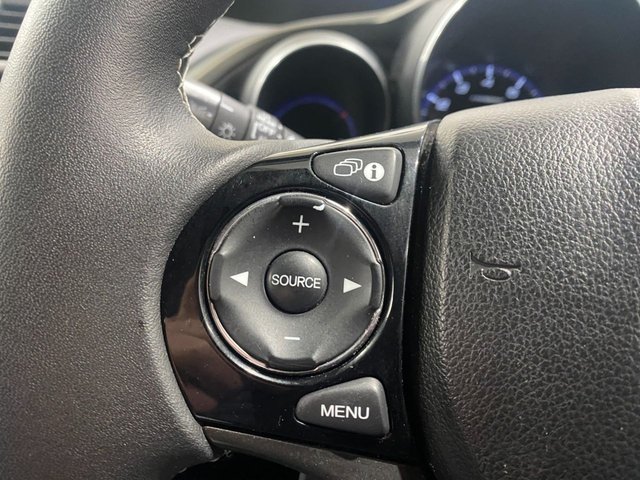 2016 Honda Civic 1.8L SE Plus 5dr - Photo 12